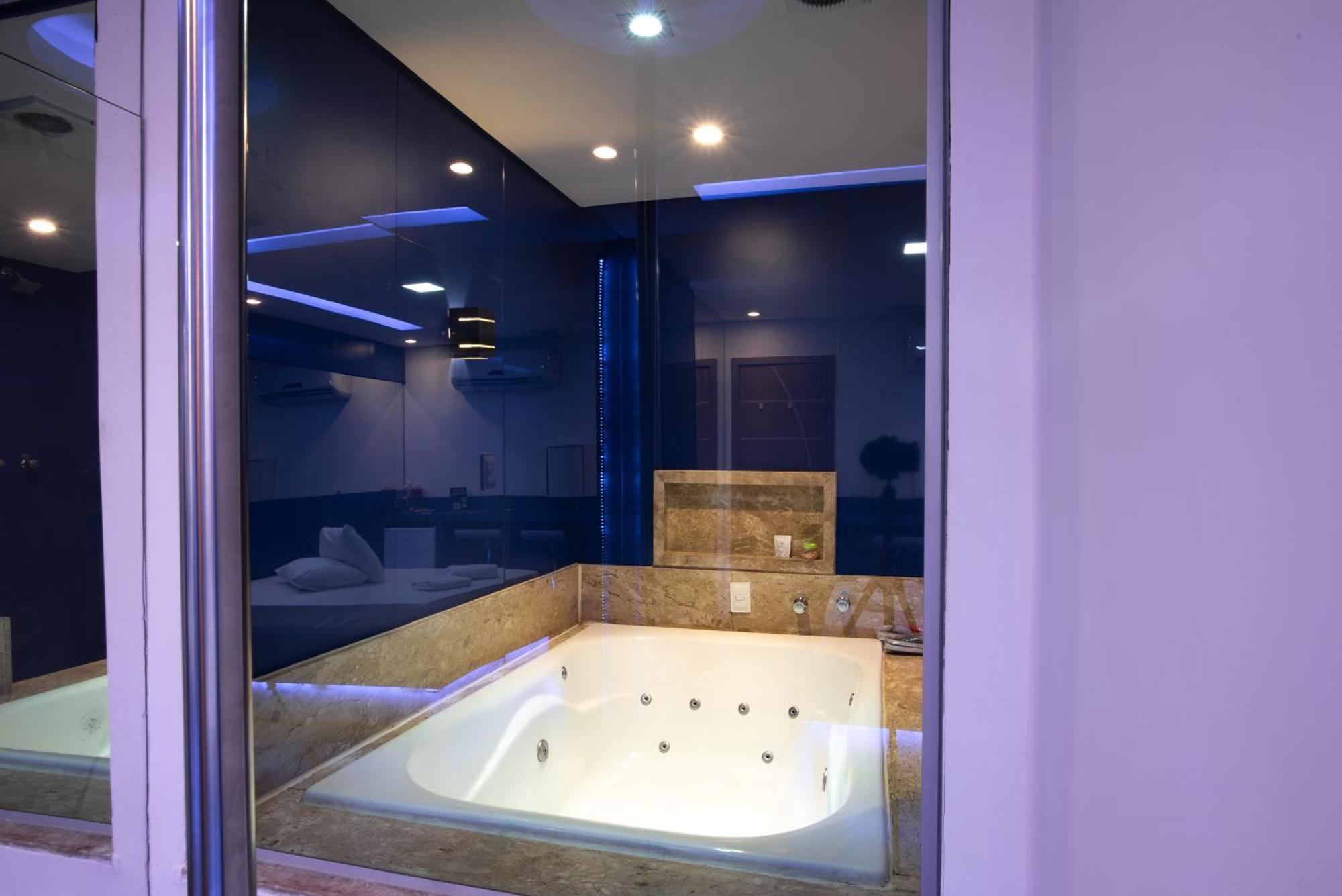 Motel Fantasy 4 (Adults Only) Белу-Оризонти Экстерьер фото