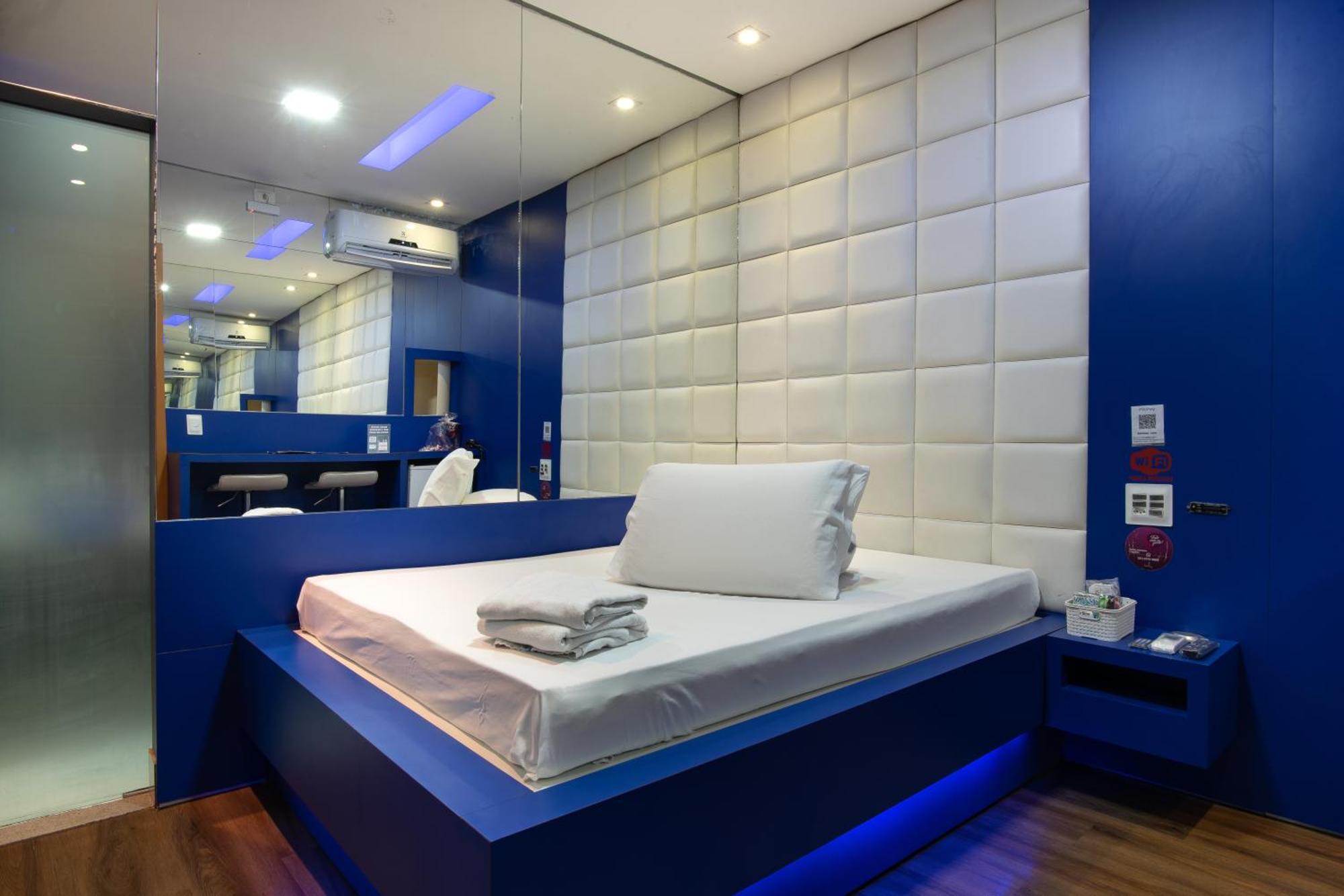 Motel Fantasy 4 (Adults Only) Белу-Оризонти Экстерьер фото